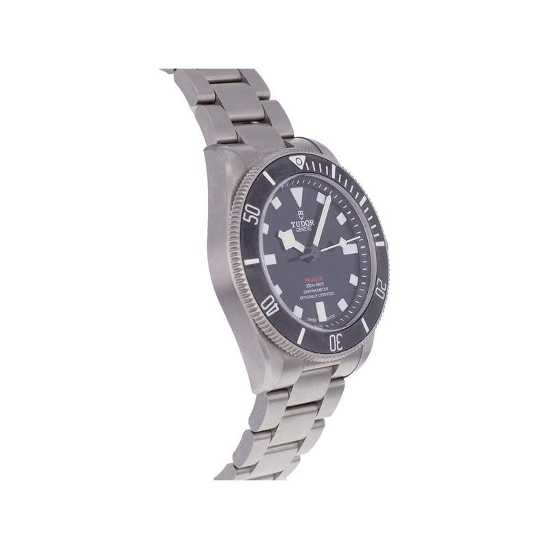 Montre d'occasion TUDOR Pelagos 39 homme mouvement automatique certifié (cosc) bracelet titane - vue 2