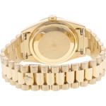 Montre d'occasion ROLEX Day-Date Or jaune homme mouvement automatique certifié (cosc) bracelet or jaune 750/000 - vue 3