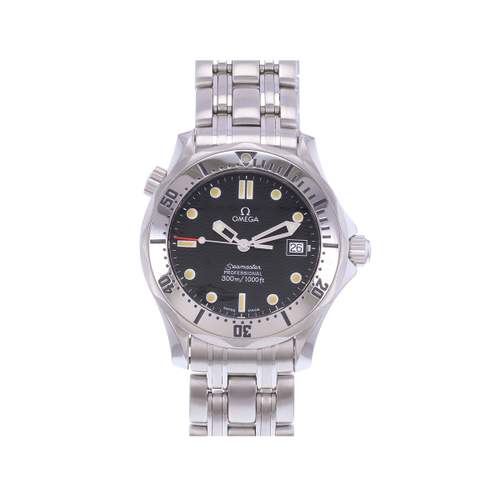 Montre d'occasion OMEGA Seamaster 300 Medium homme quartz bracelet acier