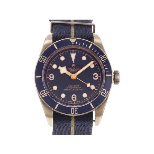 Pre-owned TUDOR Black Bay Bronze Edition Bucherer men's watch, certified automatic movement (COSC), NATO strap