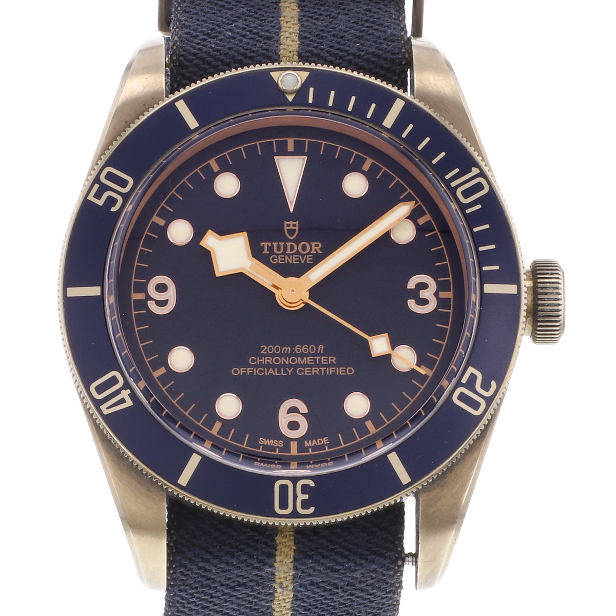 Montre d'occasion TUDOR Black Bay Bronze Edition Bucherer homme mouvement automatique certifié (cosc) bracelet nato - vue D1