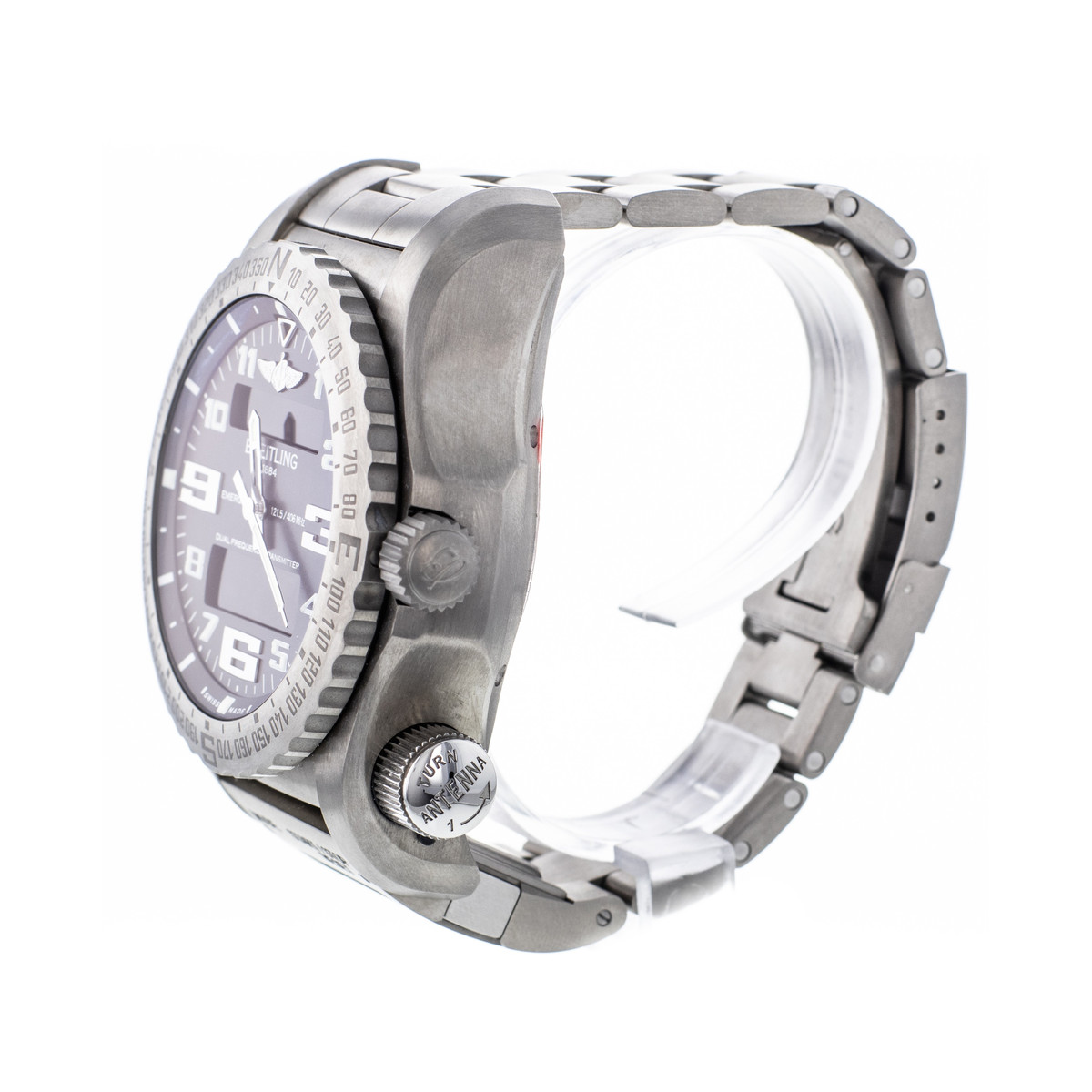 Montre d'occasion BREITLING Emergency II homme quartz bracelet titane - vue D2