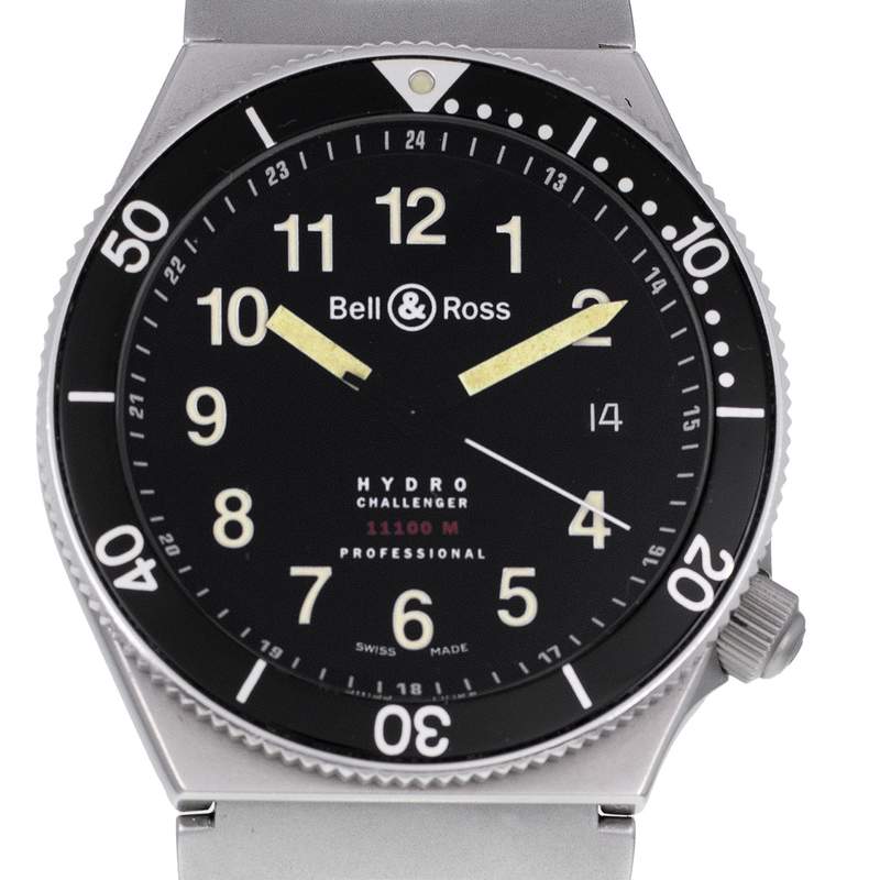 Montre d'occasion BELL & ROSS Hydromax 11000M homme quartz bracelet titane - vue D1