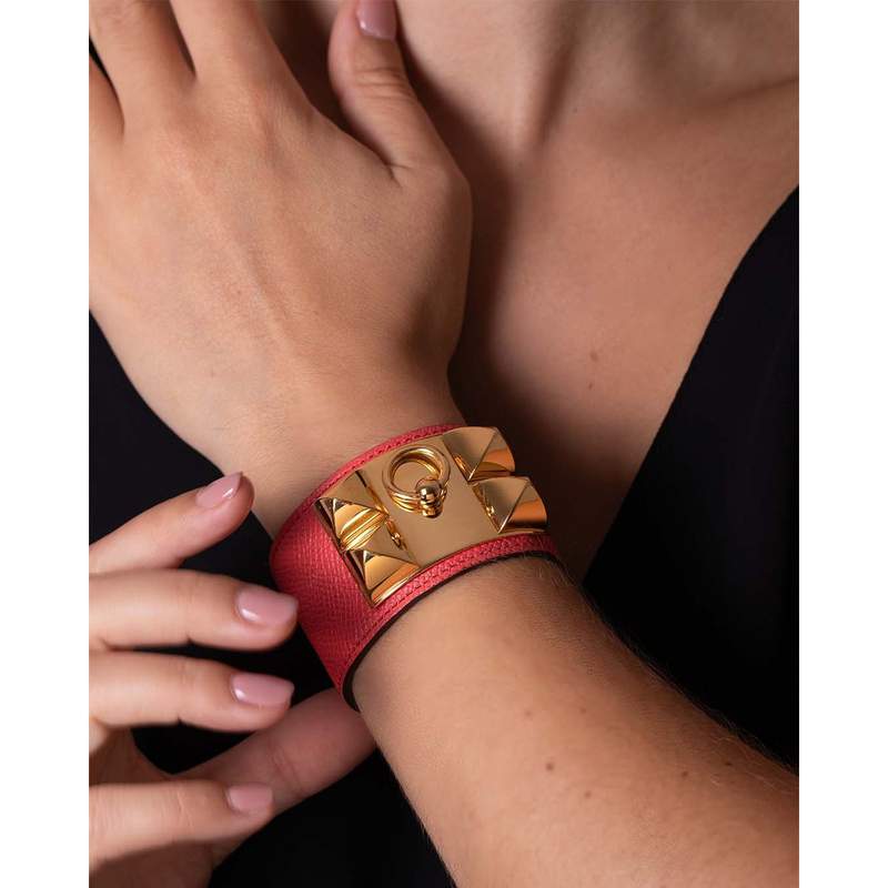 Bracelet d'occasion HERMES Collier de Chien GM femme plaqué or veau - vue porté 1