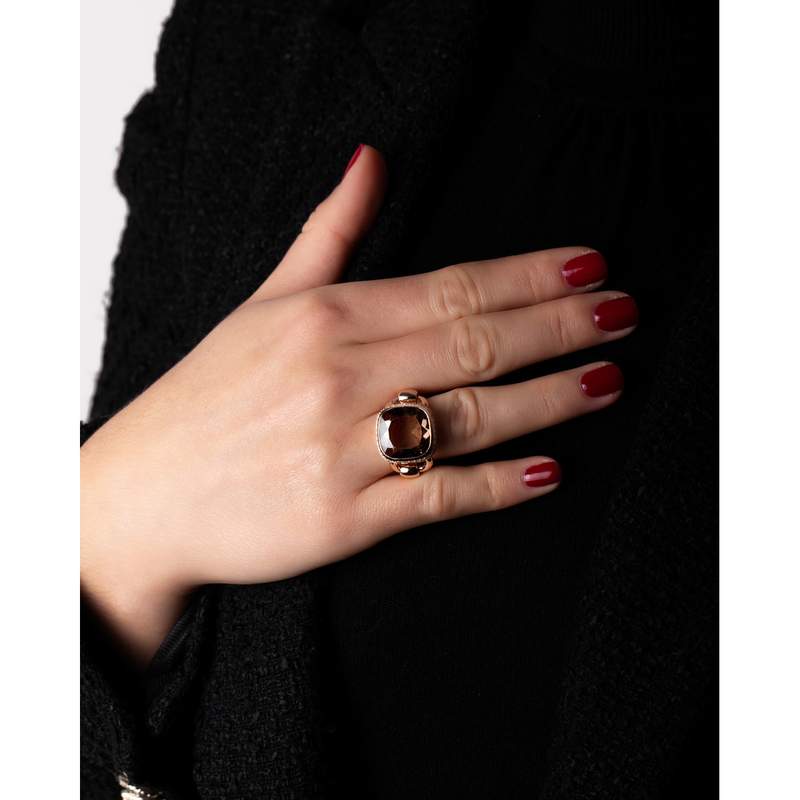 Bague d'occasion POIRAY Indrani femme or rose 750/1000 - vue porté 2