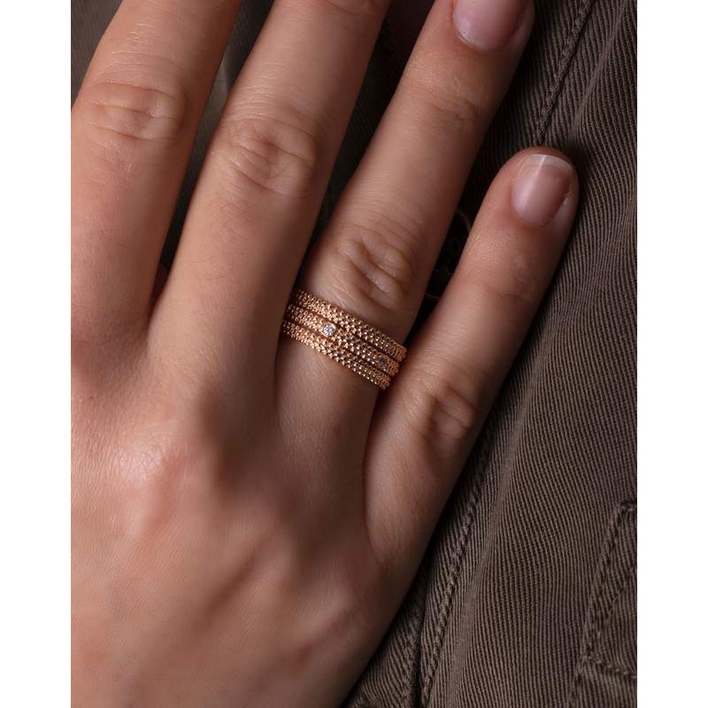 Bague d'occasion MAUBOUSSIN Le Premier Jour 1 Rang Diamants femme or rose 750/1000 - vue porté 1