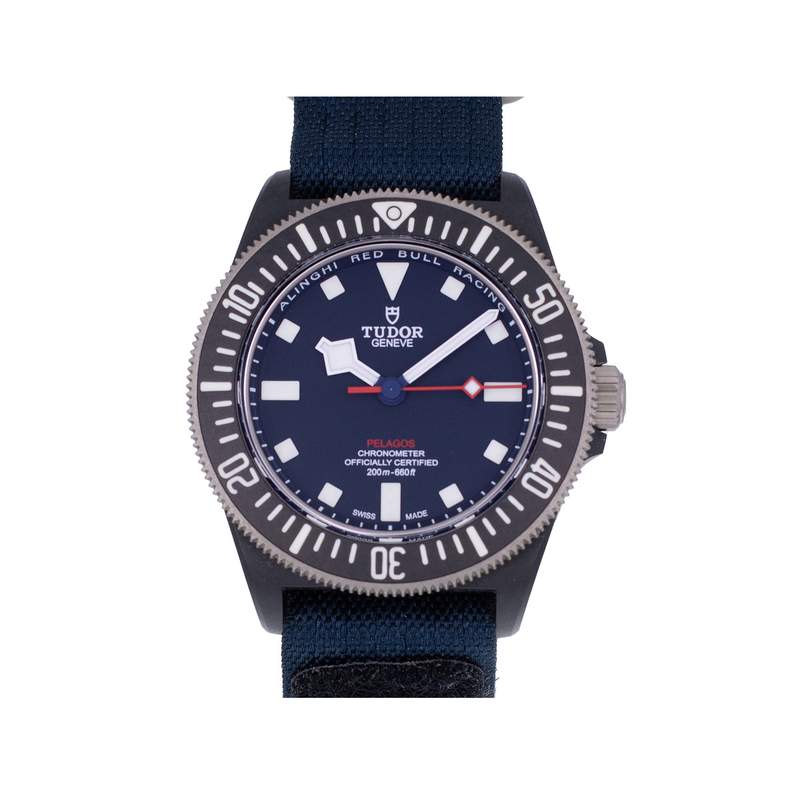 Montre d'occasion TUDOR Pelagos FXD Alinghi Red Bull Racing Edition homme mouvement automatique certifié (cosc) bracelet nato - vue 1