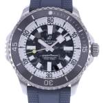 Montre d'occasion BREITLING SuperOcean Super Diver 46 homme mouvement automatique certifié (cosc) bracelet caoutchouc - vue D1