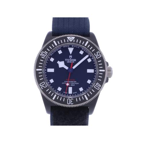 Montre d'occasion TUDOR Pelagos FXD Alinghi Red Bull Racing Edition homme mouvement automatique certifié (cosc) bracelet nato
