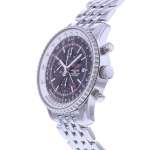Montre d'occasion BREITLING Navitimer World homme mouvement automatique certifié (cosc) bracelet acier - vue D2