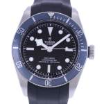 Montre d'occasion TUDOR Black Bay Heritage homme mouvement automatique certifié (cosc) bracelet cuir cresus - vue D1