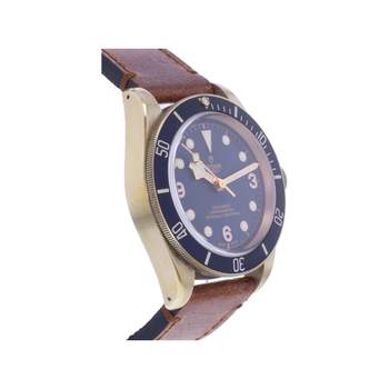 Montre d'occasion TUDOR Black Bay Bronze Edition Bucherer homme mouvement automatique certifié (cosc) bracelet cuir d'origine