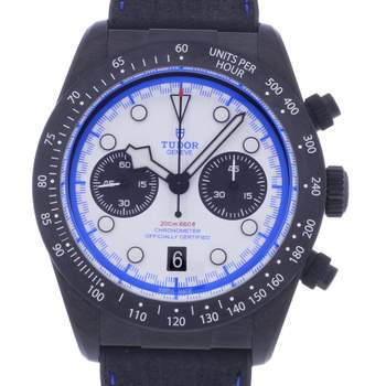 Montre d'occasion TUDOR Black Bay Chrono Carbon homme mouvement automatique certifié (cosc) bracelet caoutchouc