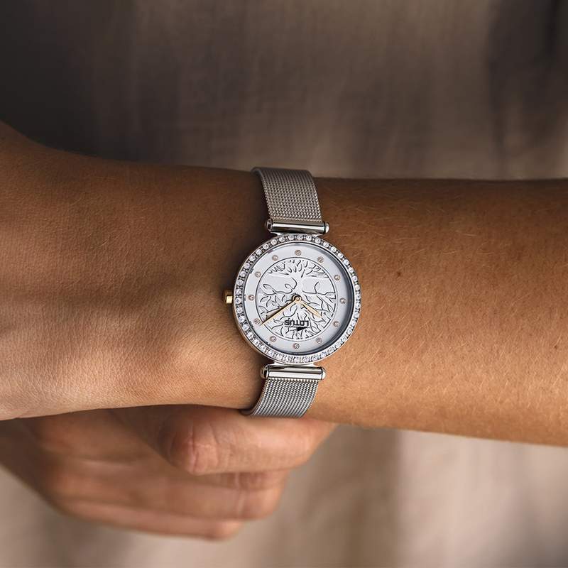 Montre LOTUS BLISS Bracelet Acier inoxydable - vue porté 1