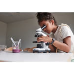 Montre Flik Flak enfant tissu noir - vue porté 1