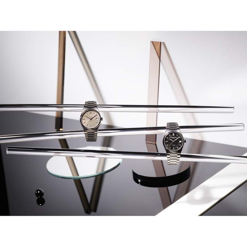 Montre Frédérique Constant femme automatique acier et caoutchouc - vue D3