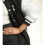 Montre Casio mixte résine doré bracelet acier doré jaune - vue porté 1