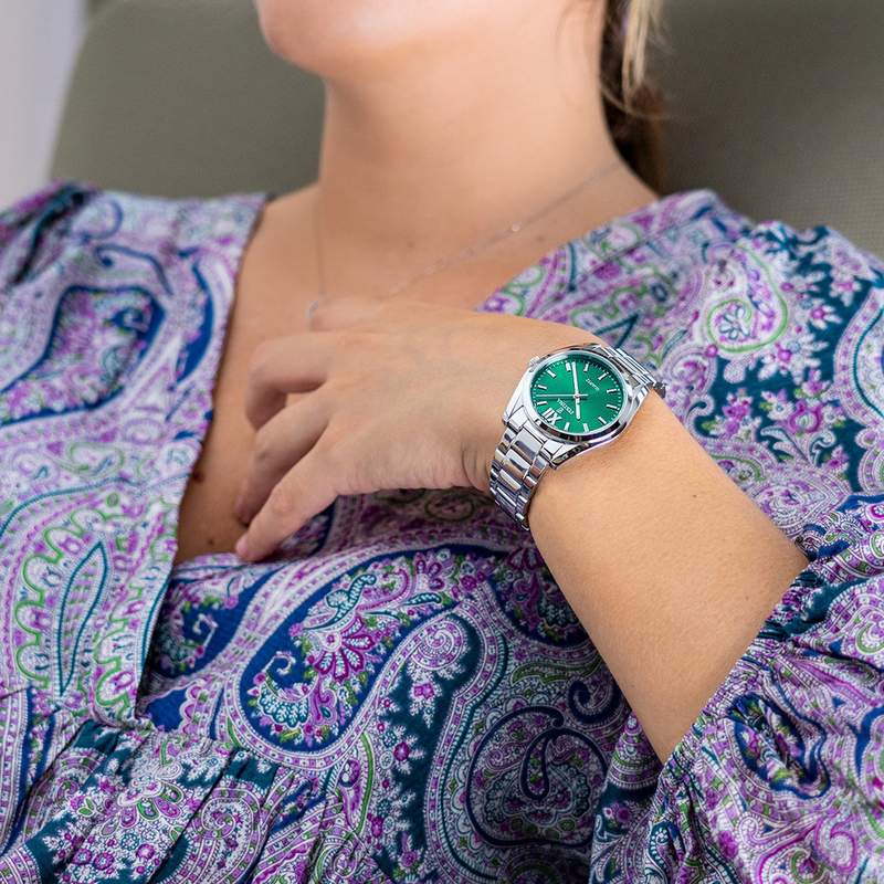 Montre Festina femme bracelet acier - vue porté 1