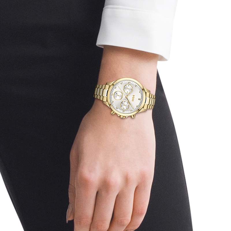 Montre Boss femme bracelet acier dore jaune - vue porté 1