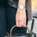 Montre Tommy Hilfiger femme acier - vue porté 1