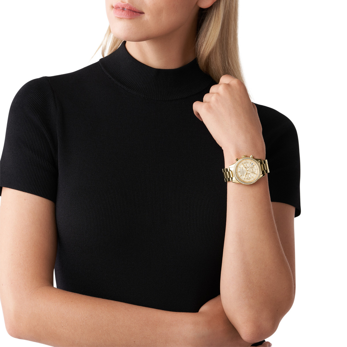Montre MICHAEL KORS femme chronographe bracelet acier doré jaune - vue porté 1