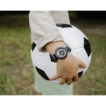 Montre Flik flak Move your body enfant plastique bisourcé bracelet tissu recyclé noir goal - vue porté 1