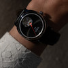 Montre MATY GM automatique cadran noir bracelet cuir noir - vue Vporté 1