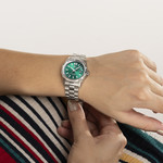 Montre LOTUS freedom collection femme bracelet acier - vue porté 1