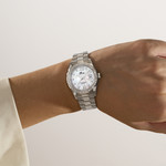 Montre LOTUS freedom collection femme bracelet acier - vue porté 1