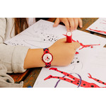 Montre Flik Flak Miraculous Ladybug et Chat noir enfant plastique biosourcé bracelet PET recyclé rouge - vue porté 2