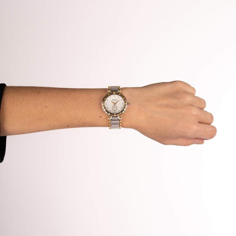 Montre BALMAIN downtown femme bracelet acier inoxydable bicolore jaune - vue porté 3