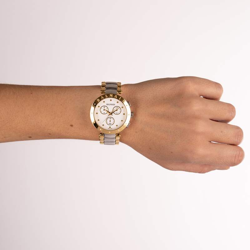 Montre BALMAIN downtown femme bracelet acier inoxydable bicolore jaune - vue porté 3