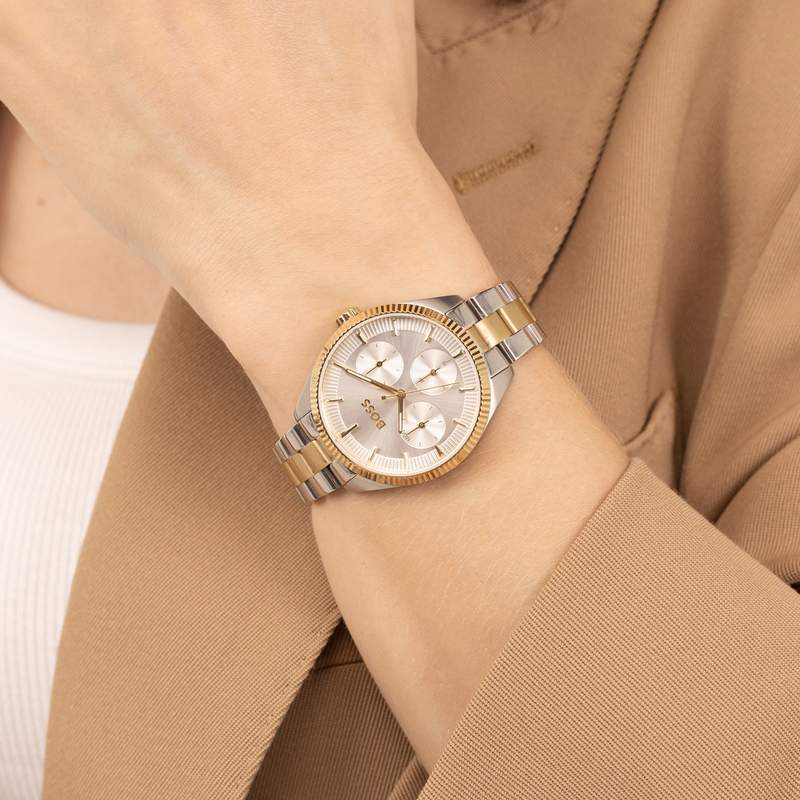 MONTRE BOSS FEMME Sage sport acier bicolore - vue porté 1