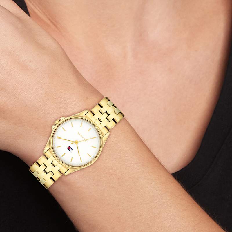 MONTRE TOMMY HILFIGER FEMME Jade acier doré - vue porté 1