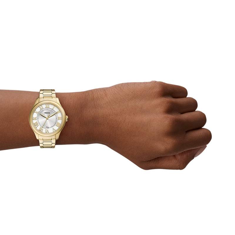 Montre FOSSIL gilmore femme bracelet acier inoxydable doré - vue porté 2