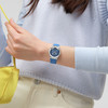 Montre SWATCH blossom time femme cadra bleu bracelet cuir animal bleu - vue Vporté 3