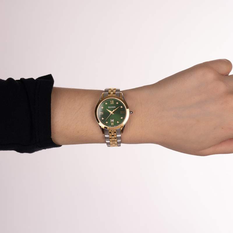 Montre BALMAIN classic R femme bracelet acier inoxydable bicolore jaune - vue porté 2
