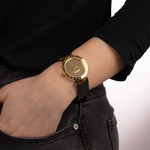 Montre BALMAIN BALMAINIA femme bracelet caoutchouc noir - vue porté 1