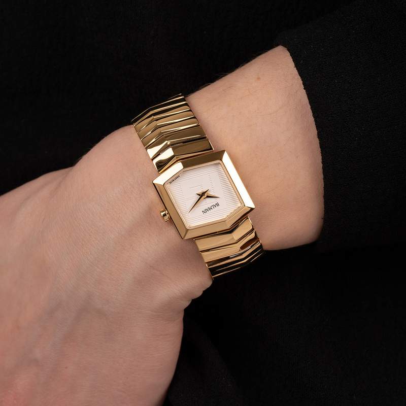 Montre BALMAIN taffetas femme bracelet pvd doré - vue porté 1