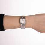 Montre BALMAIN taffetas femme bracelet acier inoxydable gris - vue porté 2