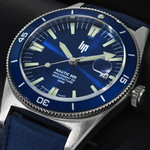 Montre LIP MANUFACTURE nautic 666 mixte automatique, bracelet silicone bleu - vue D1