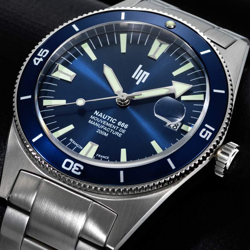 Montre LIP MANUFACTURE nautic 666 mixte automatique, bracelet acier inoxydable - vue D1