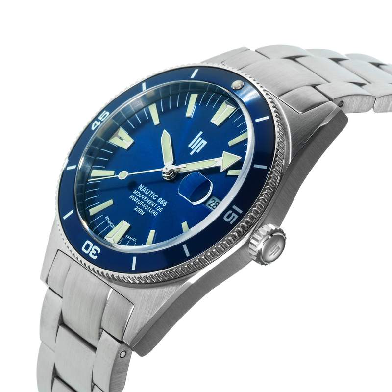Montre LIP MANUFACTURE nautic 666 mixte automatique, bracelet acier inoxydable - vue D2