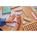 Montre FLIK FLAK Classroom Creations enfant cadran rose bracelet pet recycle rouge - vue porté 2