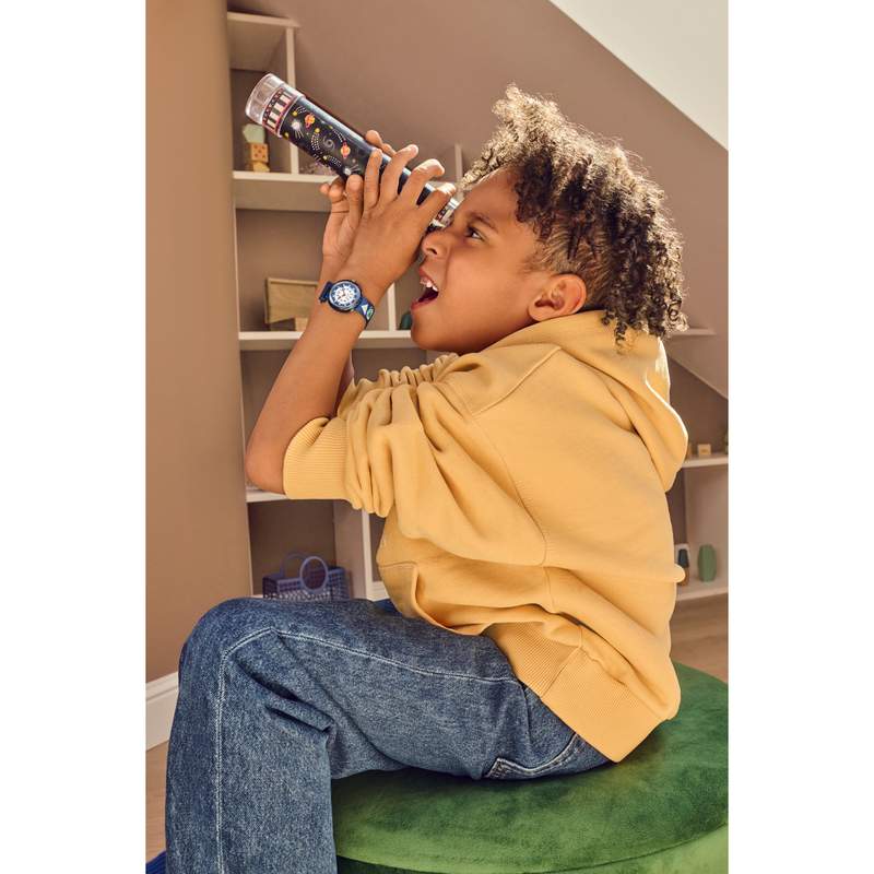 Montre FLIK FLAK Classroom Creations enfant cadran blanc bracelet pet recycle bleu - vue porté 1