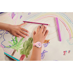 Montre FLIK FLAK Classroom Creations enfant cadran bleu bracelet pet recycle rose - vue porté 2