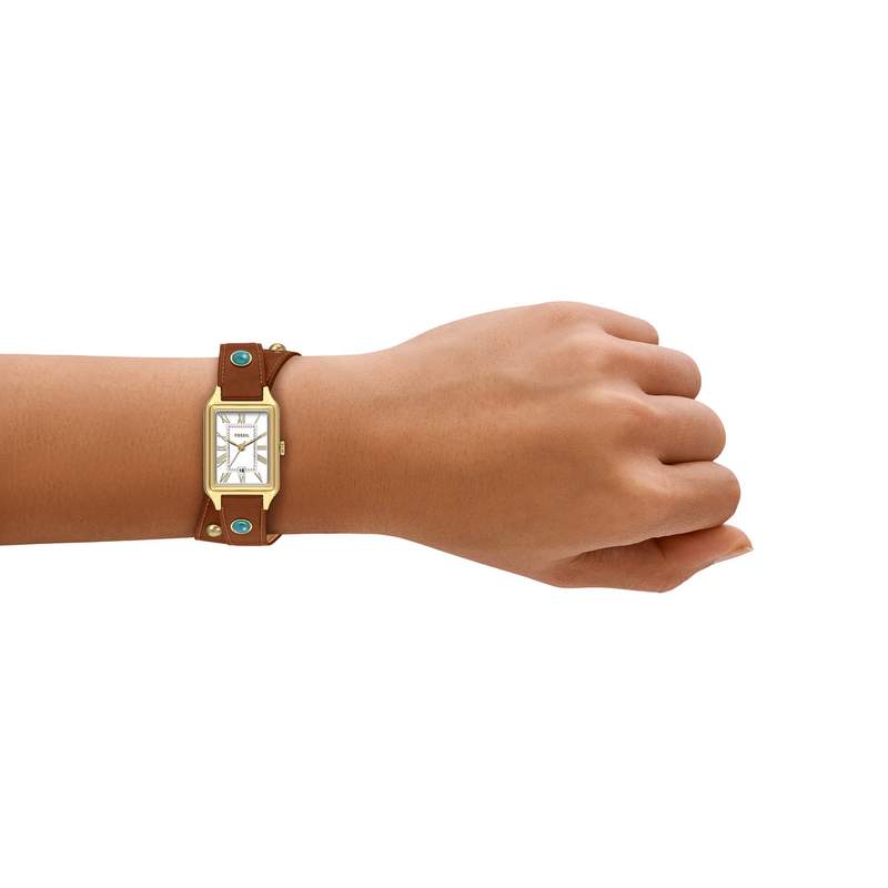 Montre FOSSIL raquel femme bracelet cuir marron - vue porté 2