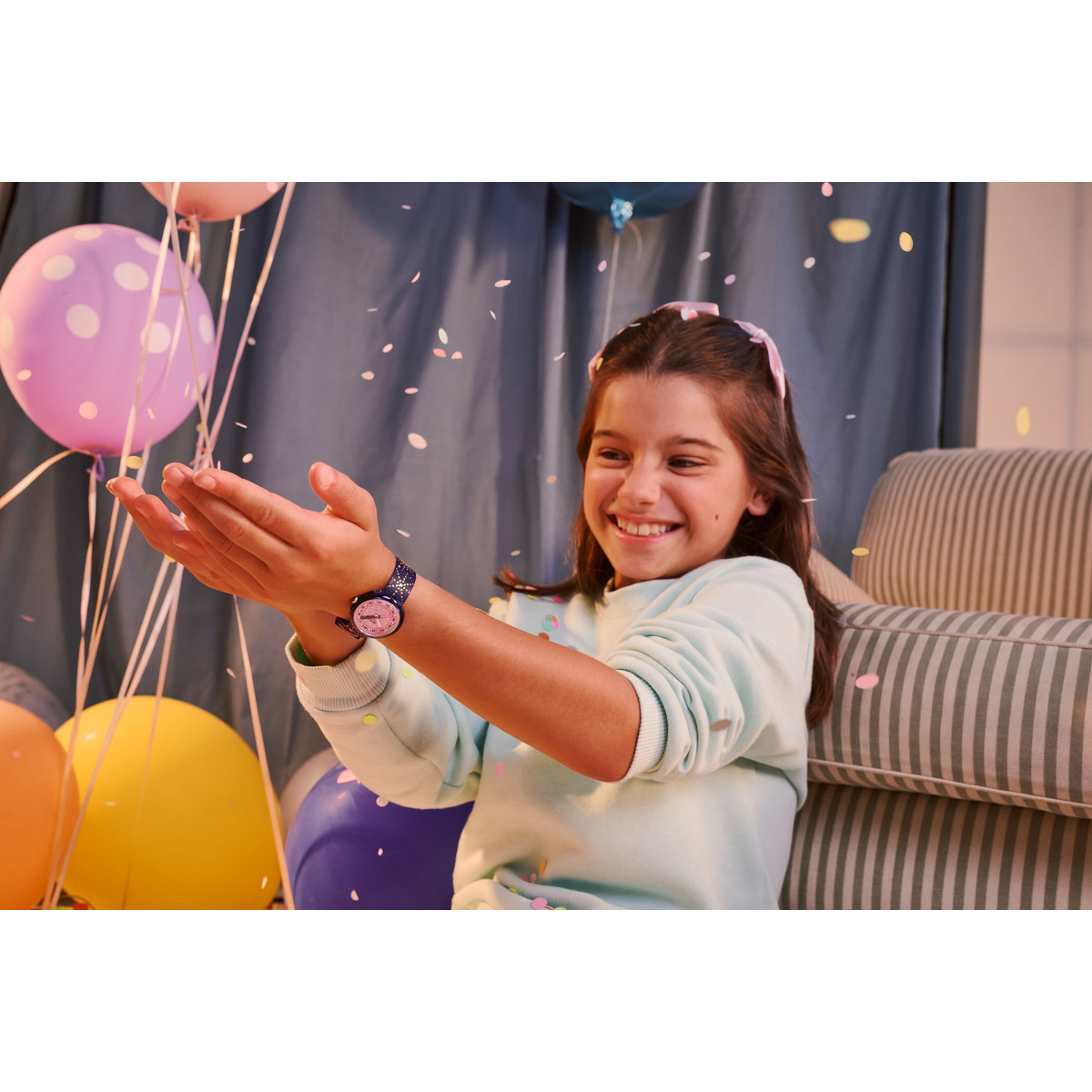 Montre FLIK FLAK showtime enfant bracelet pet recycle violet - vue porté 1