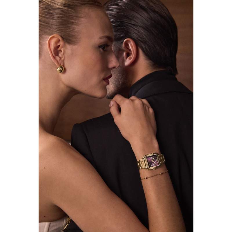Montre CLUSE gracieuse multifunction femme bracelet acier inoxydable doré - vue porté 2