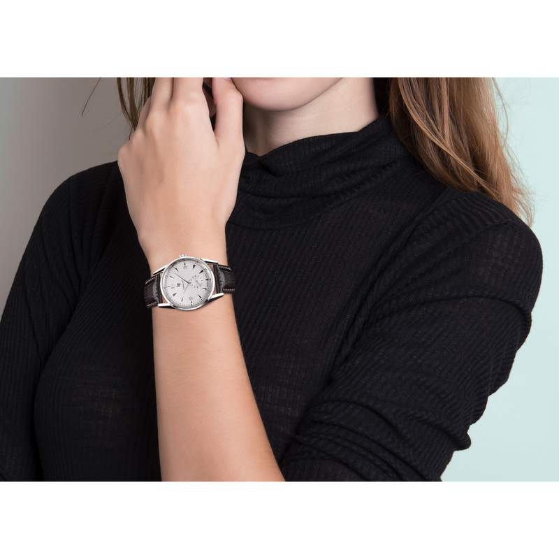 Montre Lip Himalaya homme acier bracelet cuir - vue porté 1